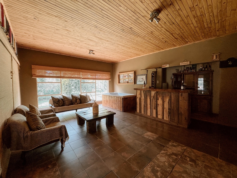 5 Bedroom Property for Sale in Bethulie Free State